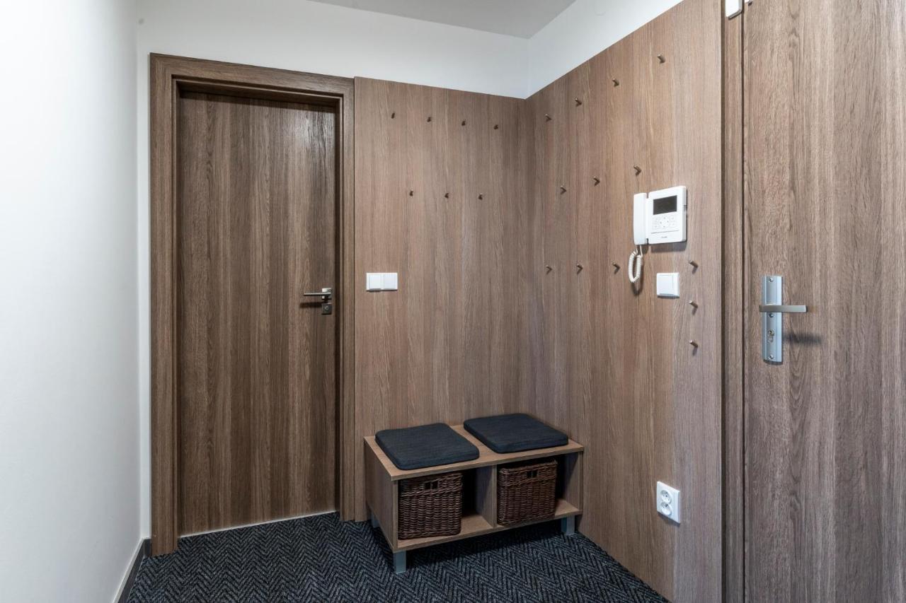 Apartman Horni Misecky - Luxusni Ubytovani Pro Dve Rodiny S Detmi 外观 照片